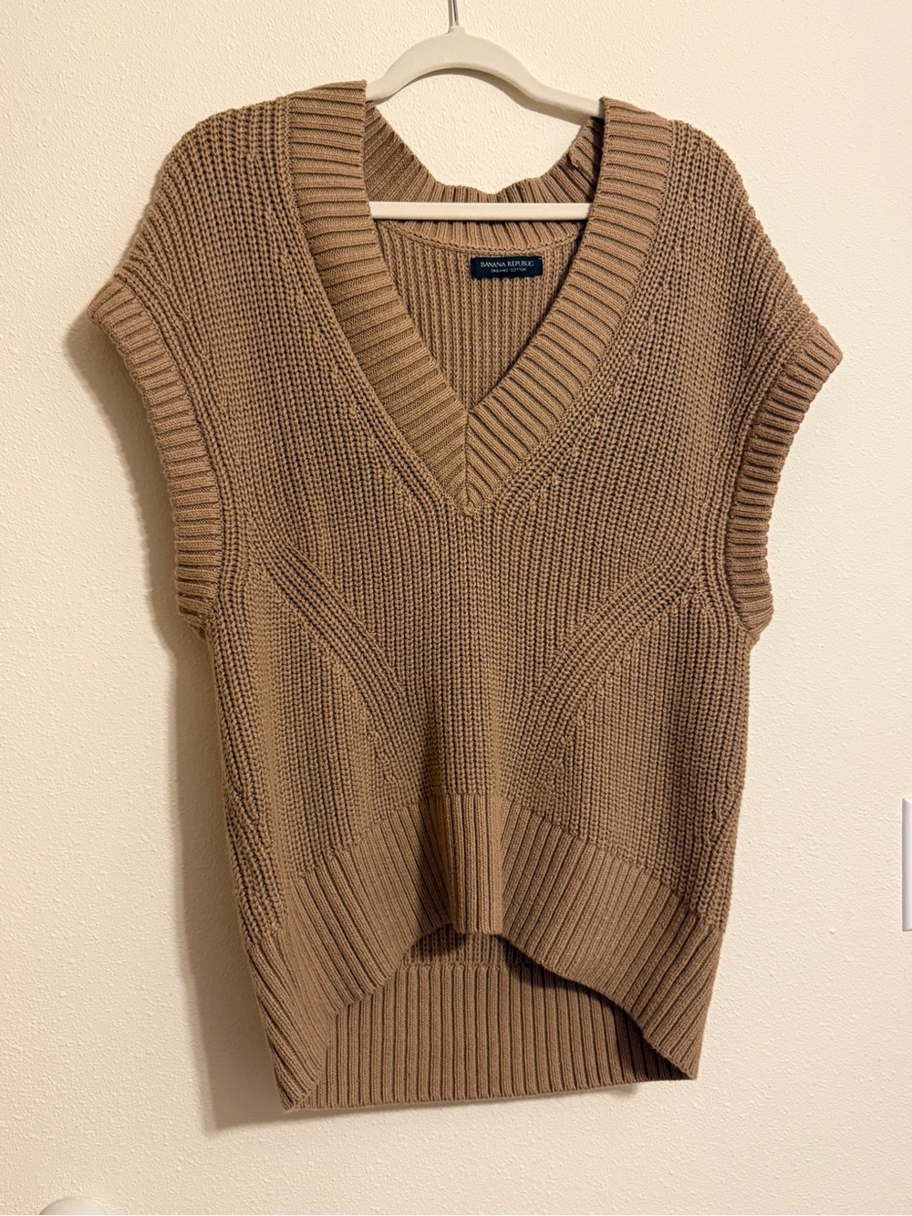 Banana Republic Taupe Knit V-Neck Sweater Vest